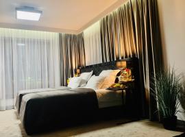 Hotel Fado，位于乔左维尔考普尔斯基的酒店