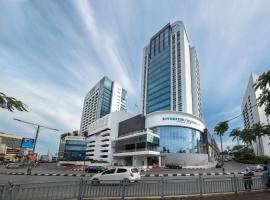 Astana Wing - Riverside Majestic Hotel，位于古晋的酒店