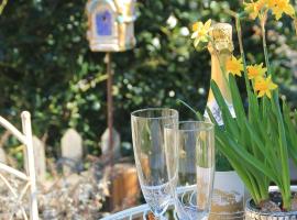 Ferienwohnung mit HERZ in Laufenburg，位于劳芬堡的酒店