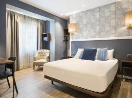 阿卡德壮丽酒店，位于巴塞罗那的酒店