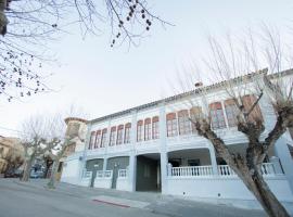 La Castellana - Habitaciones y desayuno，位于贝纳萨尔的酒店