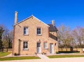 Longstowe Farmhouse