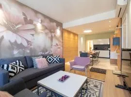 Vitosha Blvd Luxury 2-Bedroom, 2-Bathroom with Balcony