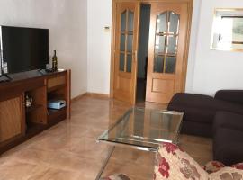 Apartamento en Alicante, Plaza de España, zona Mercado, AA，位于阿利坎特中央市场附近的酒店