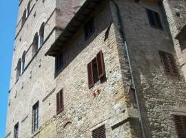 La Torre Nomipesciolini