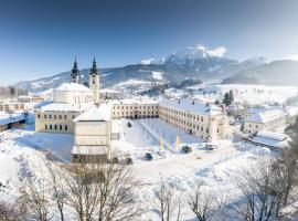 皮恩山口附近施皮塔尔JUFA酒店，位于皮恩山口附近施皮塔尔的酒店