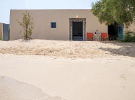 Diakofti Beachfront Holiday Home，位于Dhiakofti的酒店