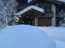 SV Wildflower Condo 3 Bed 3 Bath w SV INN pool access- No PETS!