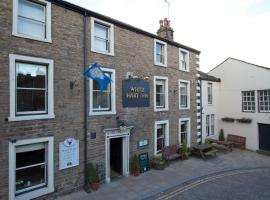 The White Hart Country Inn，位于Hawes的酒店