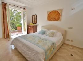 CASA GADEAMUS via le botteghe 12，位于卡普里的Spa酒店