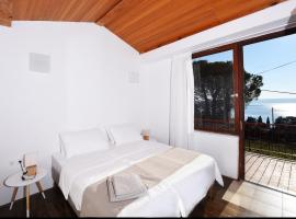 Modern & Comfy Sea View House NG，位于波尔托罗的酒店