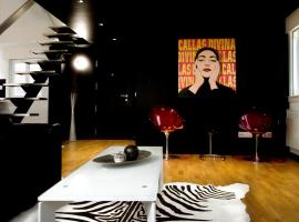 Oktheway Loft Maestranza，位于拉科鲁尼亚的酒店