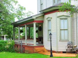 Hardeman House Bed and Breakfast，位于纳科多奇斯的住宿加早餐旅馆