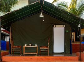 Tent-O-Treat Premium Rooms near Dapoli，位于达博利的露营地