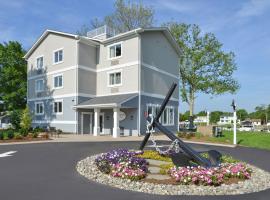 隐蔽海港锚酒店，位于Deale的酒店