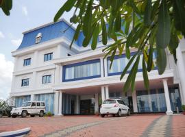 KARTHIKA RESIDENCY，位于Kilimanūr的酒店
