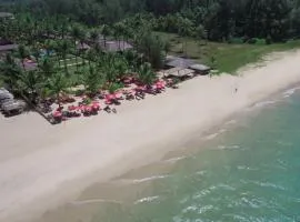 Andamania Beach Resort, Khaolak - SHA plus