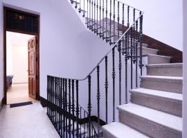 Apartamentos Dormavalencia，位于瓦伦西亚的酒店