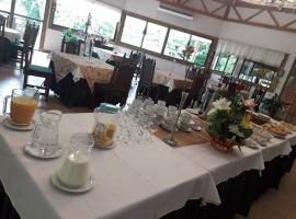 Hotel Cabañas del Parque，位于奥韦拉的酒店