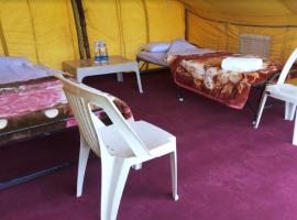 Aru Camping Resort Aru, J&K，位于帕哈尔加姆的酒店