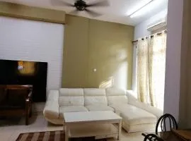 Homestay Mantin Selesa, Unit at Ground floor & In front swimming pool