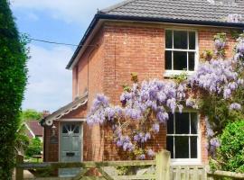 Twin Cottage, New Forest National Park，位于伯利的乡村别墅