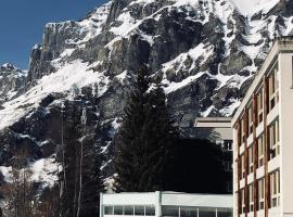 Hotel Regina Terme，位于洛伊克巴德的酒店