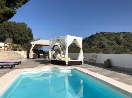 Villa Paula Golf Wine & Relax，位于大加那利岛拉斯帕尔马斯的高尔夫酒店