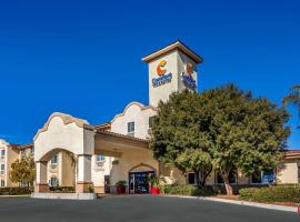 Comfort Inn & Suites Murrieta Temecula Wine Country，位于穆列塔的酒店