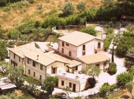 Agriturismo Otre di Eolo，位于Martirano的酒店