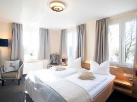 Hotel & Gutsgasthaus Köberle，位于林道的酒店