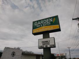 Garden Inn & Suites New Braunfels，位于新布朗费尔斯的酒店