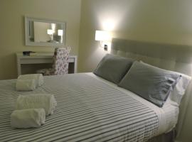 拜罗度假公寓，位于里斯本圣玛丽亚医院附近的酒店