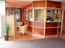 Comfort Hôtel Intereurope，位于可利镇的酒店