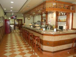 比达索阿酒吧旅馆及餐厅，位于伊伦的旅馆