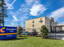 Comfort Inn South Chesterfield - Colonial Heights，位于科洛尼尔海茨丁威迪县机场 - PTB附近的酒店
