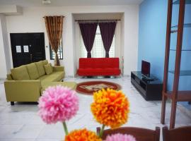 Warisan Indah Homestay KLIA 2 Melayu sahaja，位于雪邦的酒店