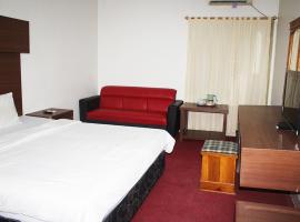 Grand Arta Hotel，位于Watampone的酒店