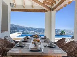 Luxury Villa with panoramic views over Moraira