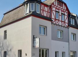 Hotel Sonne - Haus 2，位于伊德施泰因的酒店