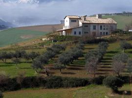 Agriturismo Cignale，位于Penne的酒店