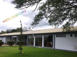 Hotel Solar Flores，位于阿莱格雷特的酒店