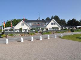 弗基德克罗恩酒店，位于Tappernøje的住宿加早餐旅馆