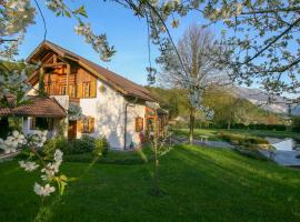 Villa Anna Bad Goisern am Hallstättersee，位于巴德哥依斯恩的乡村别墅