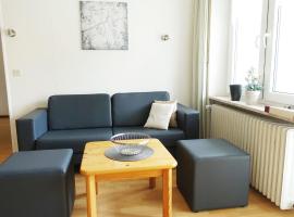 Beautiful holiday flat in the Felsenland Nature Park in the Southern Eifel，位于博伦多夫的酒店