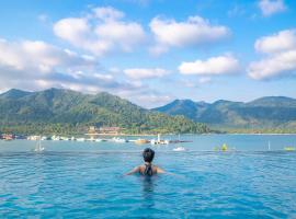 博湖瓦瑞度假酒店，位于象岛的带泳池的酒店