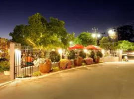 斯特林阿姆斯酒店