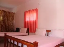 Kanthalloor Homestay Snow White Holiday Homes