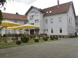Hotel Zur Stadt Cassel，位于诺伊基兴的酒店