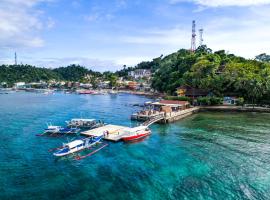 El Galleon Beach Resort，位于波尔多&middot;格尼拉的带泳池的酒店